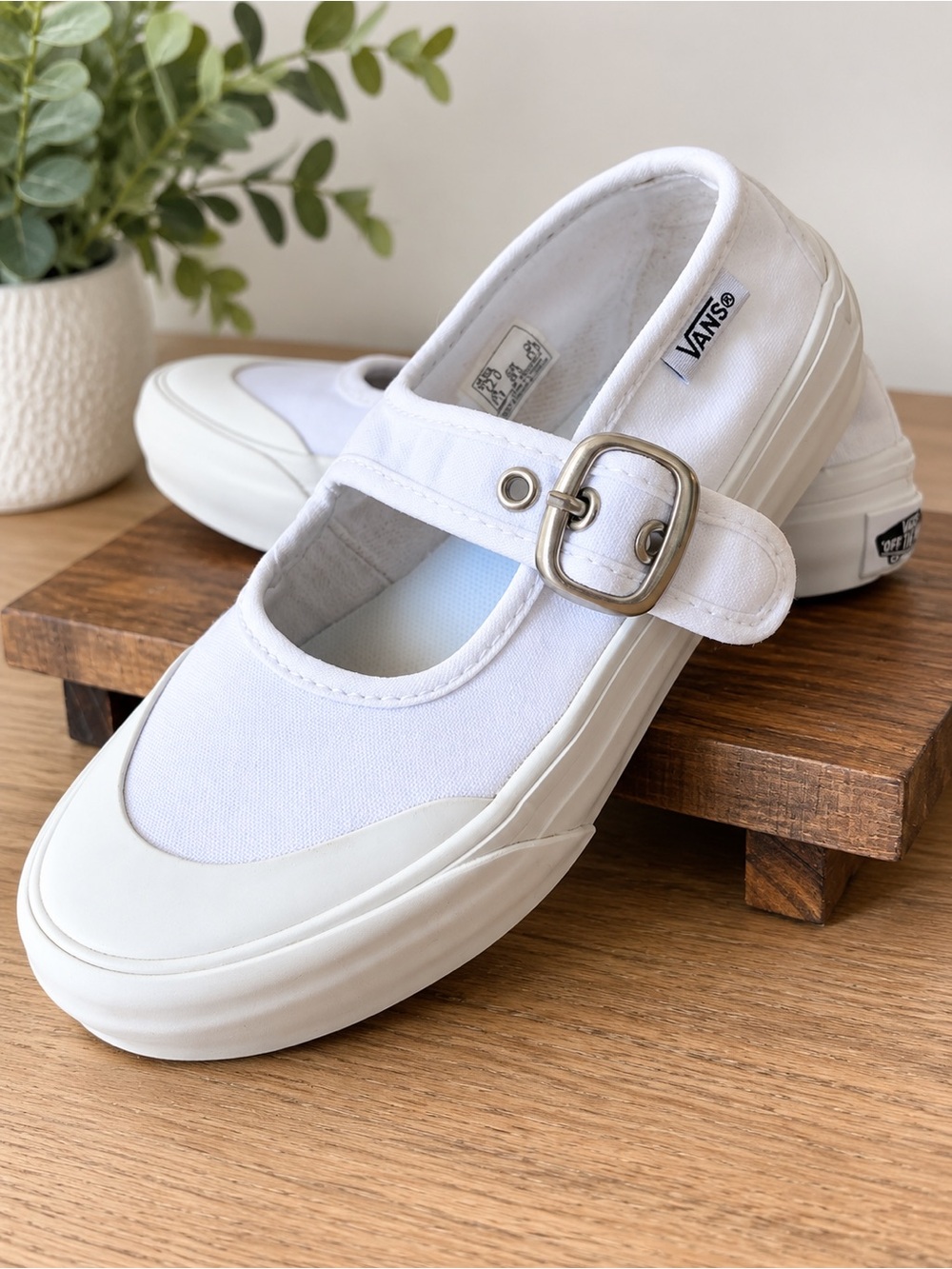 Vans Kids White Mary Jane Canvas Strap Sneakers
